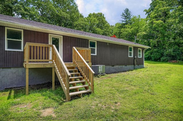 76 Ed Houston Road, Crossville, TN 38571