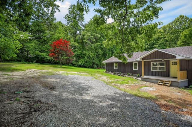 76 Ed Houston Road, Crossville, TN 38571