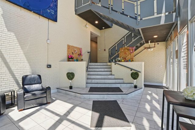 3000 W Kellogg Dr, Wichita, KS 67213