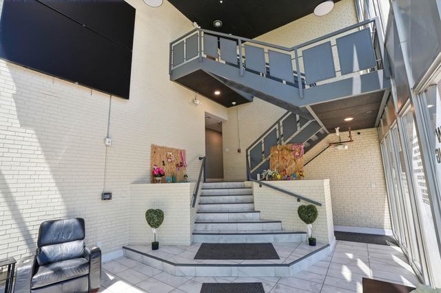 3000 W Kellogg Dr, Wichita, KS 67213