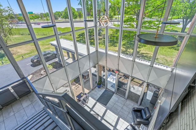 3000 W Kellogg Dr, Wichita, KS 67213