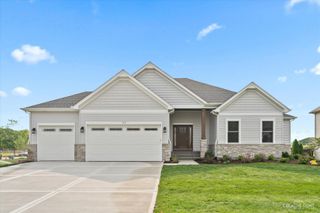 482 Deerfield Drive, Oswego, IL 60543