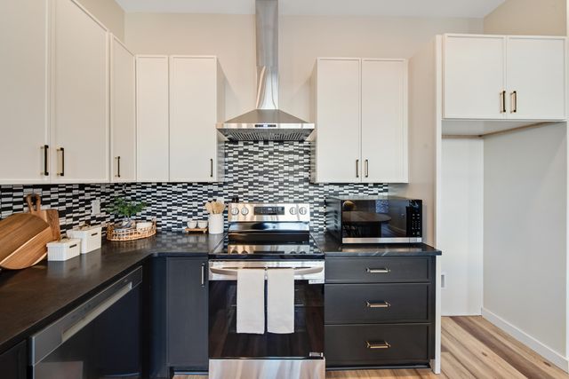 1800 S Holtzclaw Avenue 1861 Zeta Way, Chattanooga, TN 37404