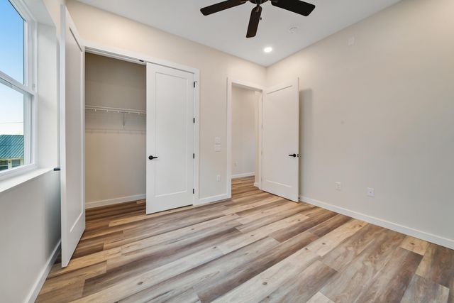 1800 S Holtzclaw Avenue 1861 Zeta Way, Chattanooga, TN 37404