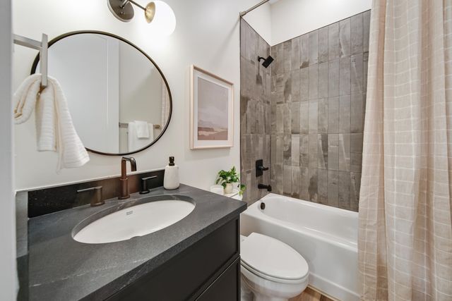 1800 S Holtzclaw Avenue 1861 Zeta Way, Chattanooga, TN 37404