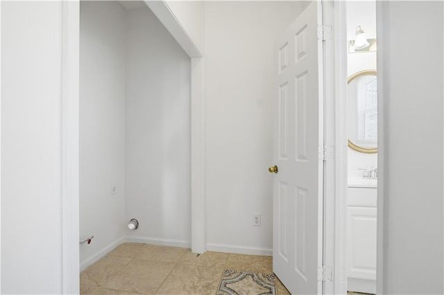 1660 Calvin Davis Circle, Lawrenceville, GA 30043