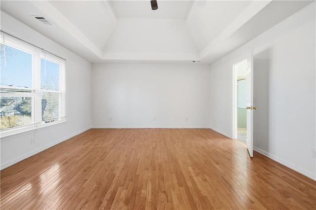 1660 Calvin Davis Circle, Lawrenceville, GA 30043