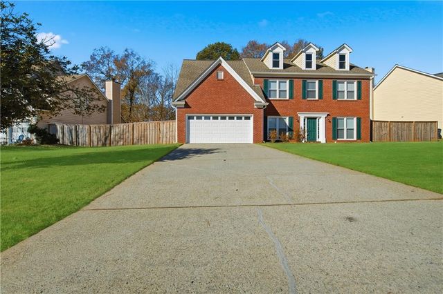 1660 Calvin Davis Circle, Lawrenceville, GA 30043