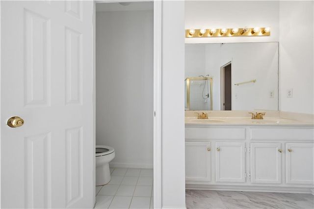 1660 Calvin Davis Circle, Lawrenceville, GA 30043
