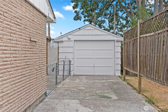 6112 Wildaire Road SW, Lakewood, WA 98499