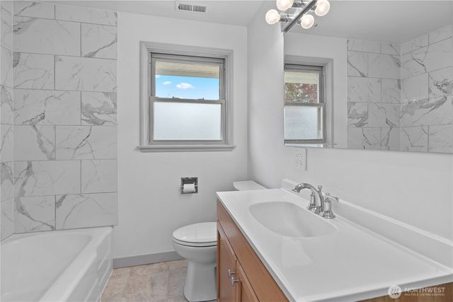 6112 Wildaire Road SW, Lakewood, WA 98499