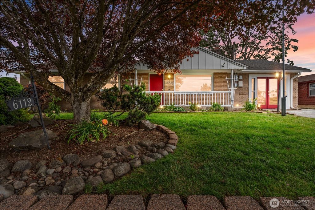 6112 Wildaire Road SW, Lakewood, WA 98499