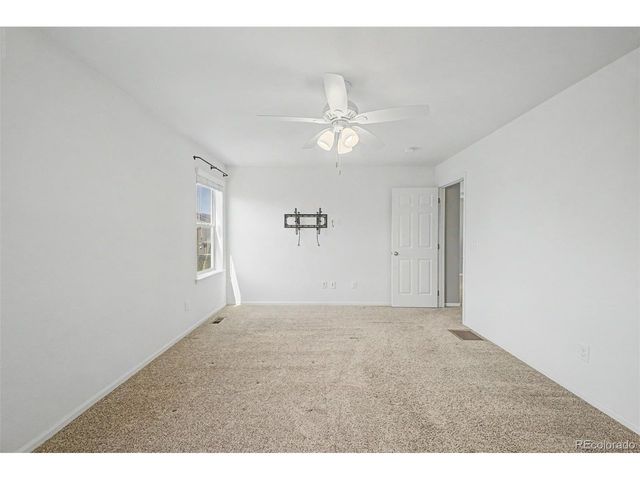 10537 Racine Way, Commerce City, CO 80022