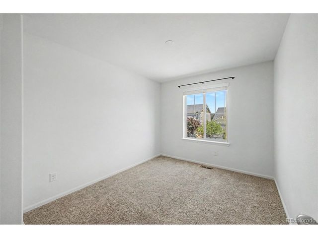 10537 Racine Way, Commerce City, CO 80022