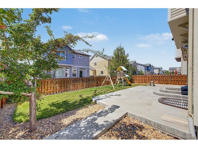 10537 Racine Way, Commerce City, CO 80022