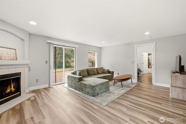 25718 46th Avenue NE, Arlington, WA 98223