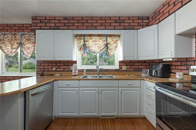 8918 Maltbie Road, Washington Twp, OH 45458
