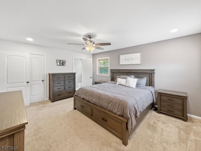 24 Westgate Dr, Sparta Twp., NJ 07871