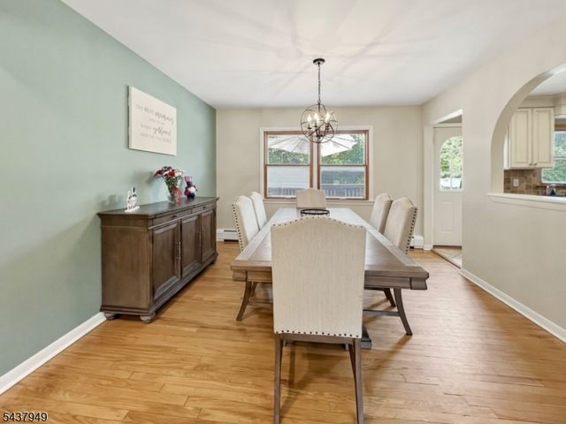 24 Westgate Dr, Sparta Twp., NJ 07871
