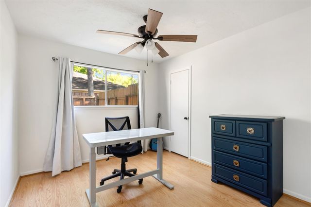 16215 Spinnaker Drive, Crosby, TX 77532