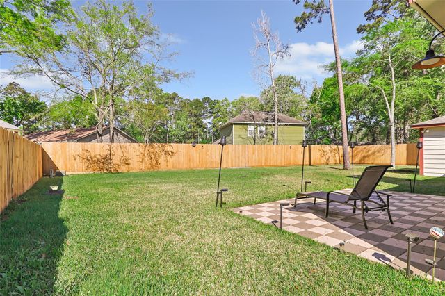 16215 Spinnaker Drive, Crosby, TX 77532
