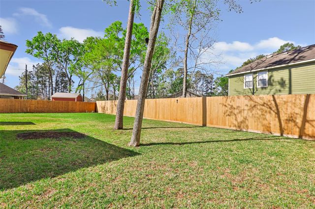 16215 Spinnaker Drive, Crosby, TX 77532