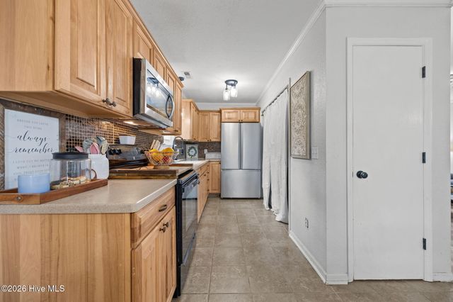 2820 Harvest Road, Grimesland, NC 27837