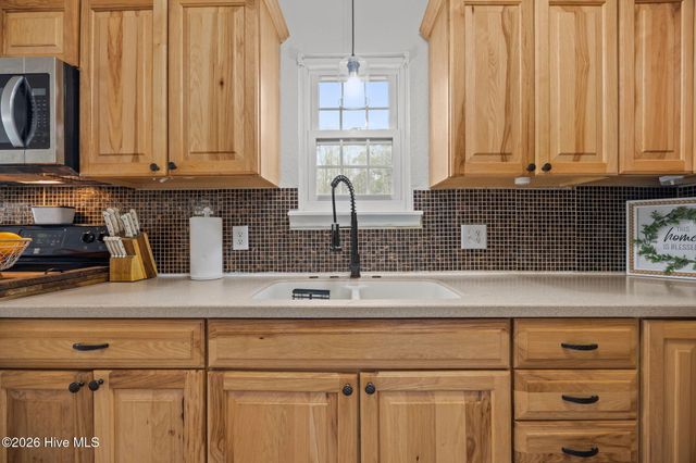 2820 Harvest Road, Grimesland, NC 27837