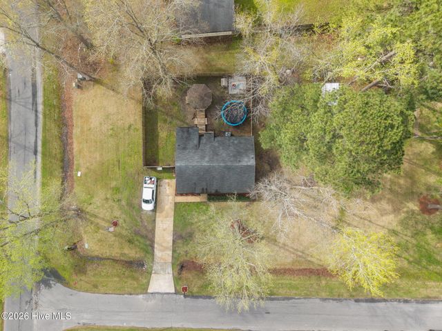 2820 Harvest Road, Grimesland, NC 27837