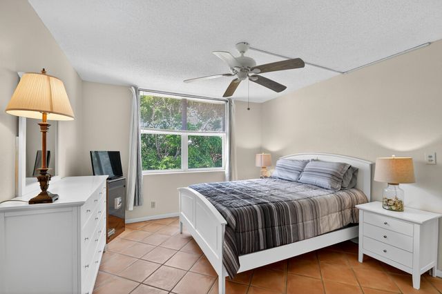 1810 New Palm Way 415, Boynton Beach, FL 33435