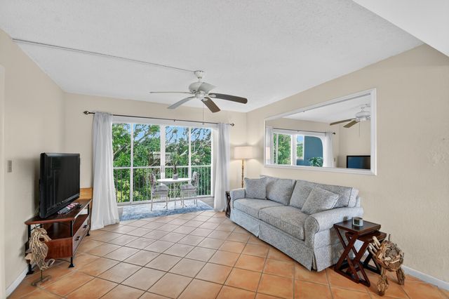 1810 New Palm Way 415, Boynton Beach, FL 33435