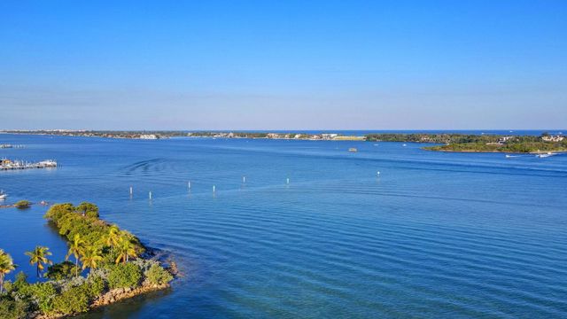 1810 New Palm Way 415, Boynton Beach, FL 33435