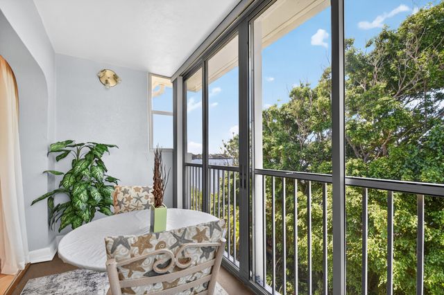 1810 New Palm Way 415, Boynton Beach, FL 33435