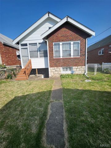 5919 Summit Place, St Louis, MO 63147