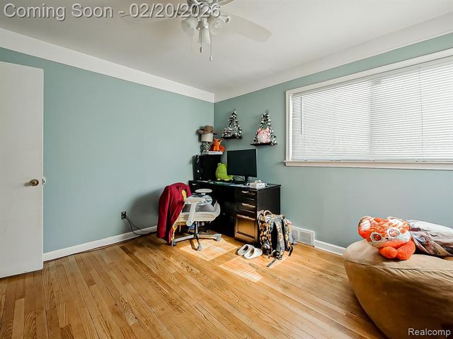 18719 Poinciana, Redford, MI 48240