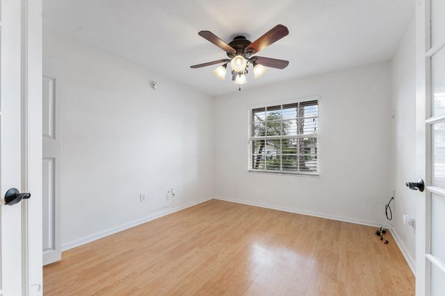 112 Laurel Way, Royal Palm Beach, FL 33411
