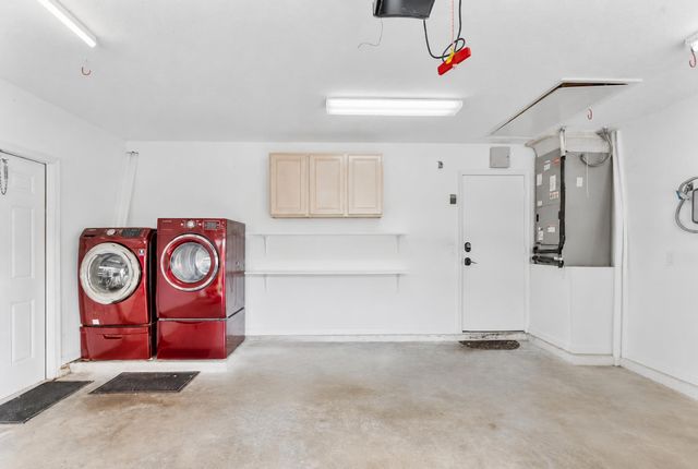 112 Laurel Way, Royal Palm Beach, FL 33411