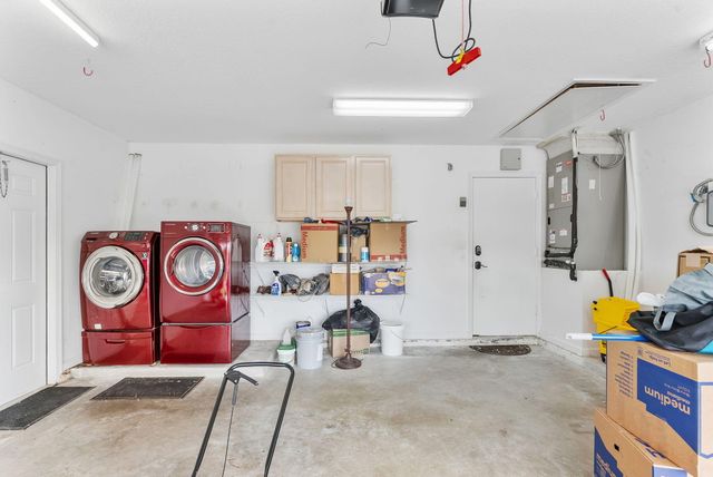 112 Laurel Way, Royal Palm Beach, FL 33411