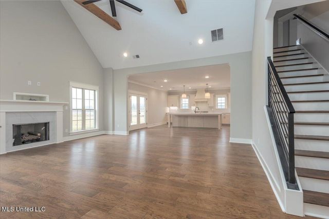 1694 Bakersfield Way, Nesbit, MS 38651