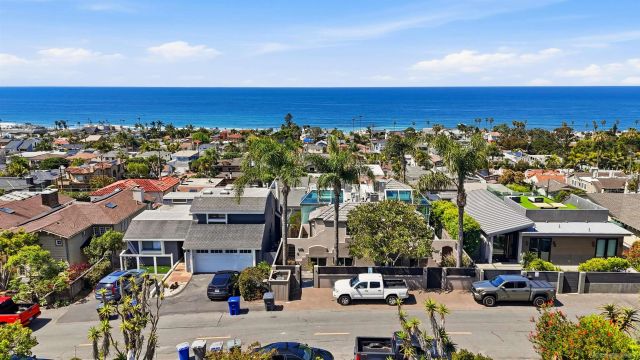 2372 Oxford Ave, Cardiff, CA 92007