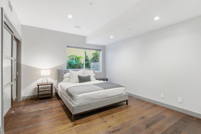 2372 Oxford Ave, Cardiff, CA 92007