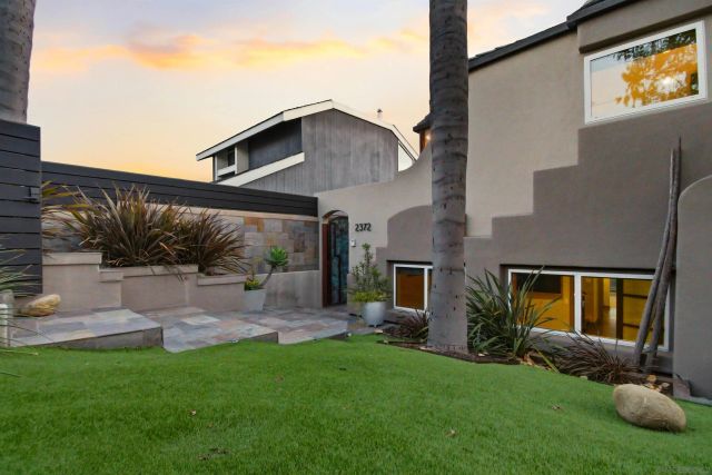 2372 Oxford Ave, Cardiff, CA 92007