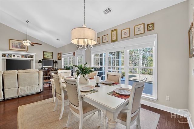 2202 Woodside Crossing, Savannah, GA 31405