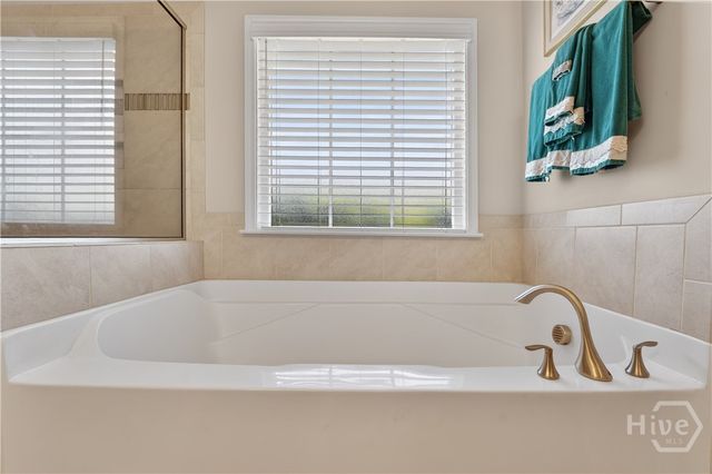 2202 Woodside Crossing, Savannah, GA 31405