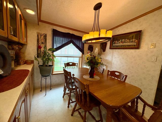 20 CIRCLE DR, Columbia, PA 17512