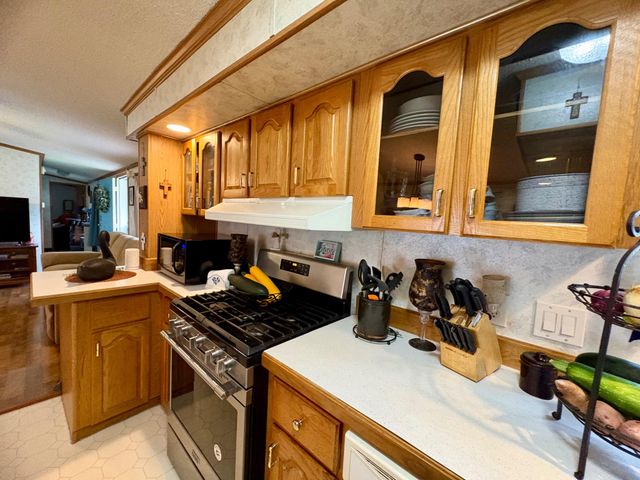 20 CIRCLE DR, Columbia, PA 17512