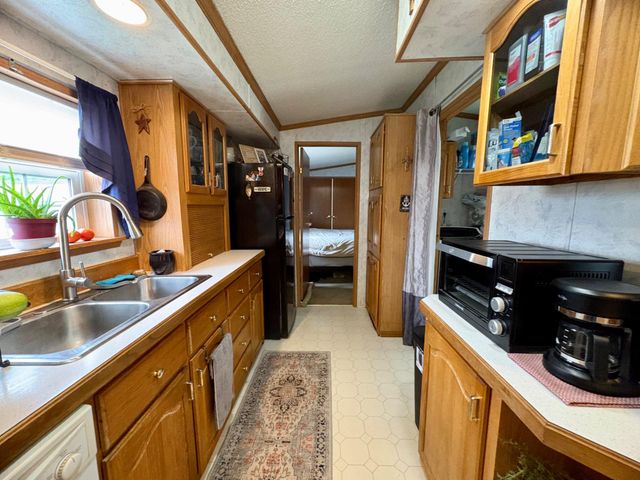 20 CIRCLE DR, Columbia, PA 17512