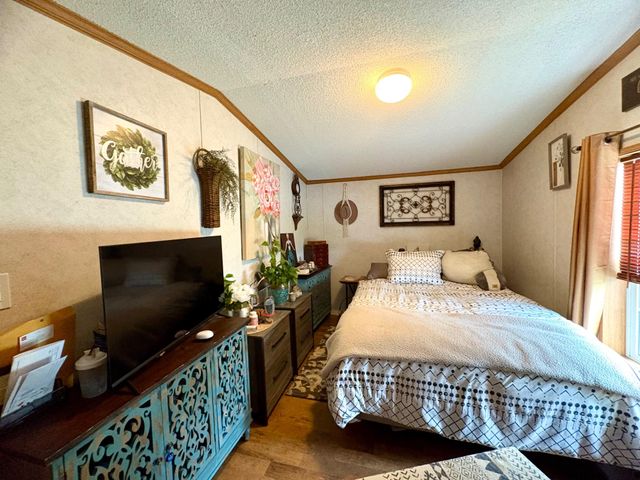 20 CIRCLE DR, Columbia, PA 17512
