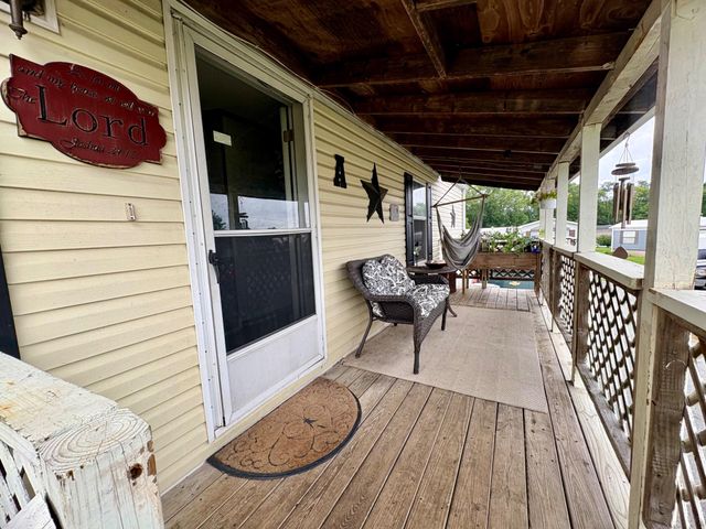 20 CIRCLE DR, Columbia, PA 17512