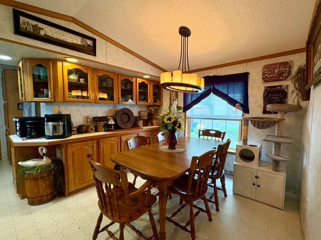20 CIRCLE DR, Columbia, PA 17512